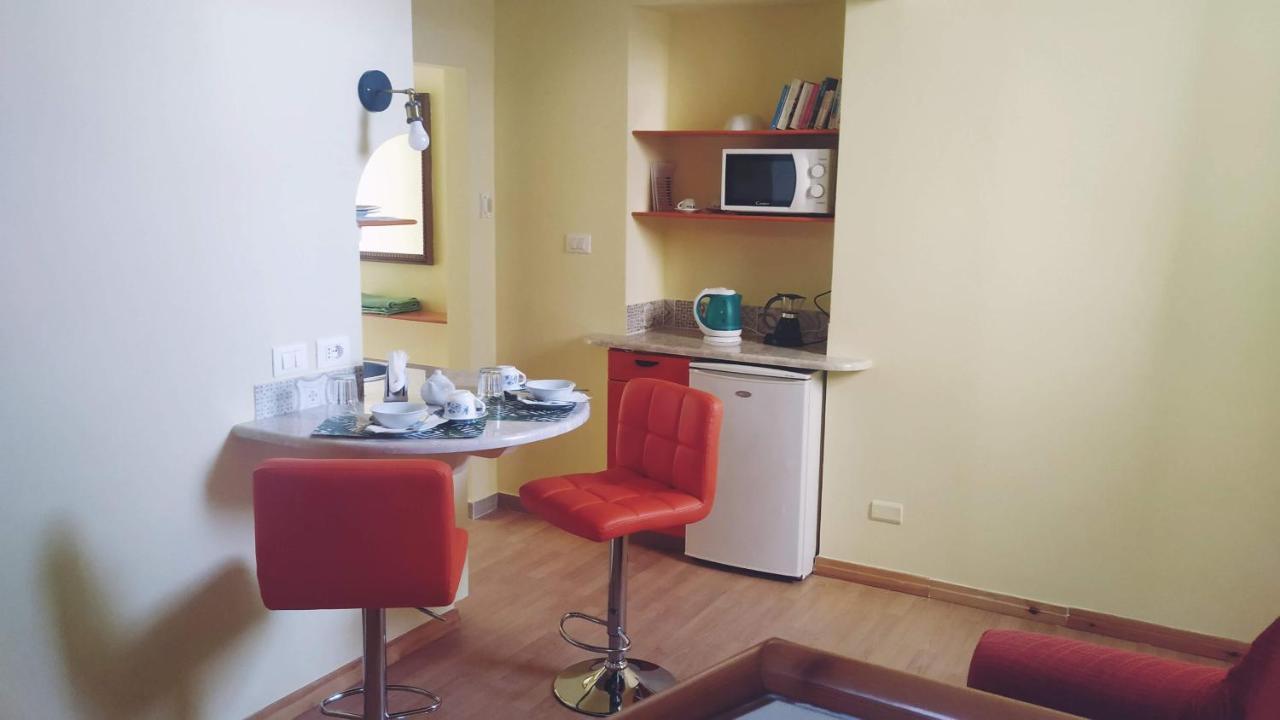 B&B Relax Meta Kültér fotó