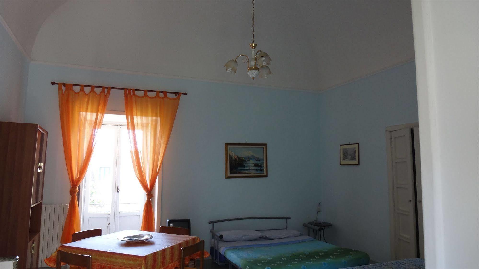 B&B Relax Meta Kültér fotó